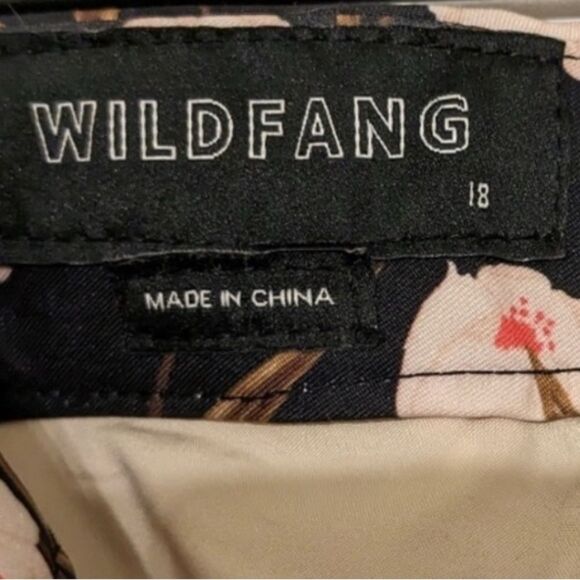 WildFang Empower Trouser NWT Size 18 Floral Blooms Pattern Ankle Length Pants - Picture 7 of 11